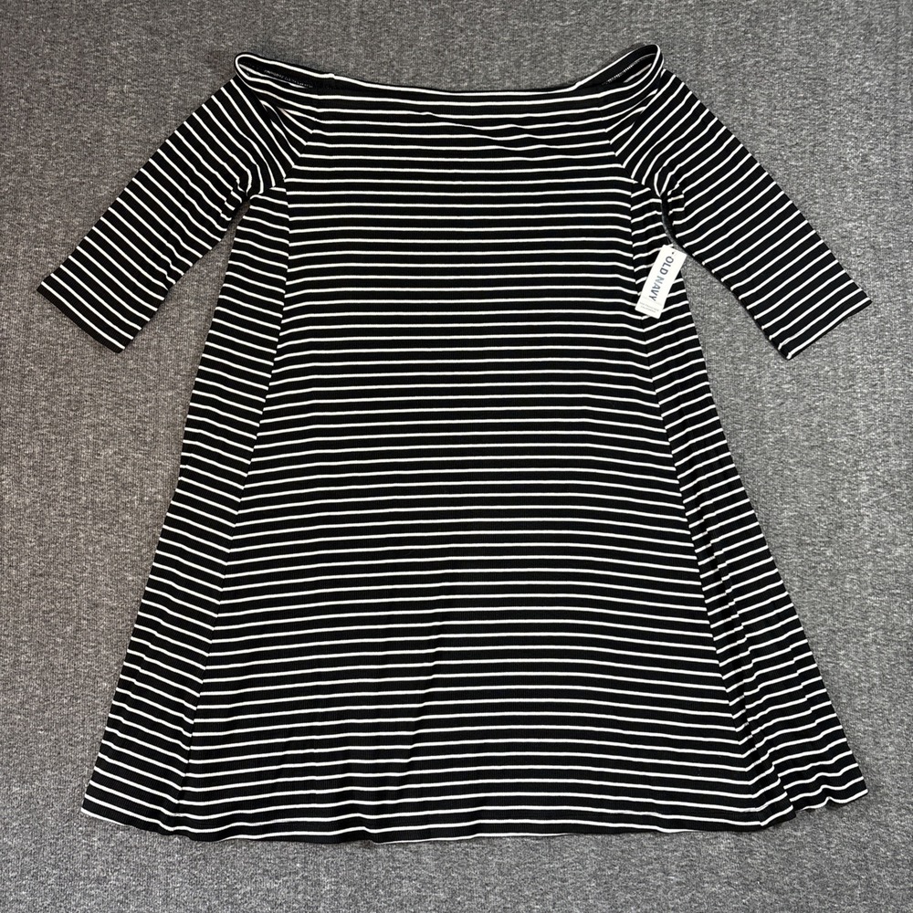 NWT Old Navy Short Knit 3/4 Sleeve Boat Neck Sheath Dress Black White Striped M